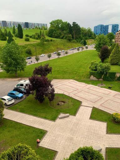 Alojamiento Nedymar Apartment Oviedo Exterior photo